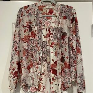 Abercrombie size large gorgeous floral blouse.
